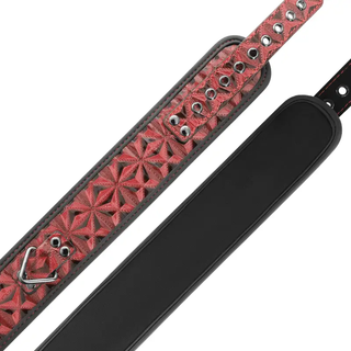 BegMe Halsband Med Koppel Rött
