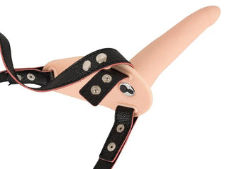 Vibrerande Strapon Med Bulletvibrator